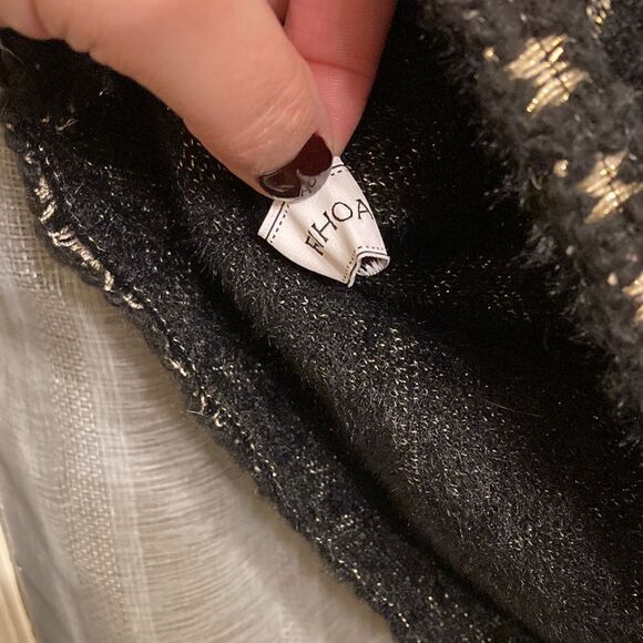 Rihoas Black and Gold Fuzzy Sweater Skirt - Picture 12 of 16